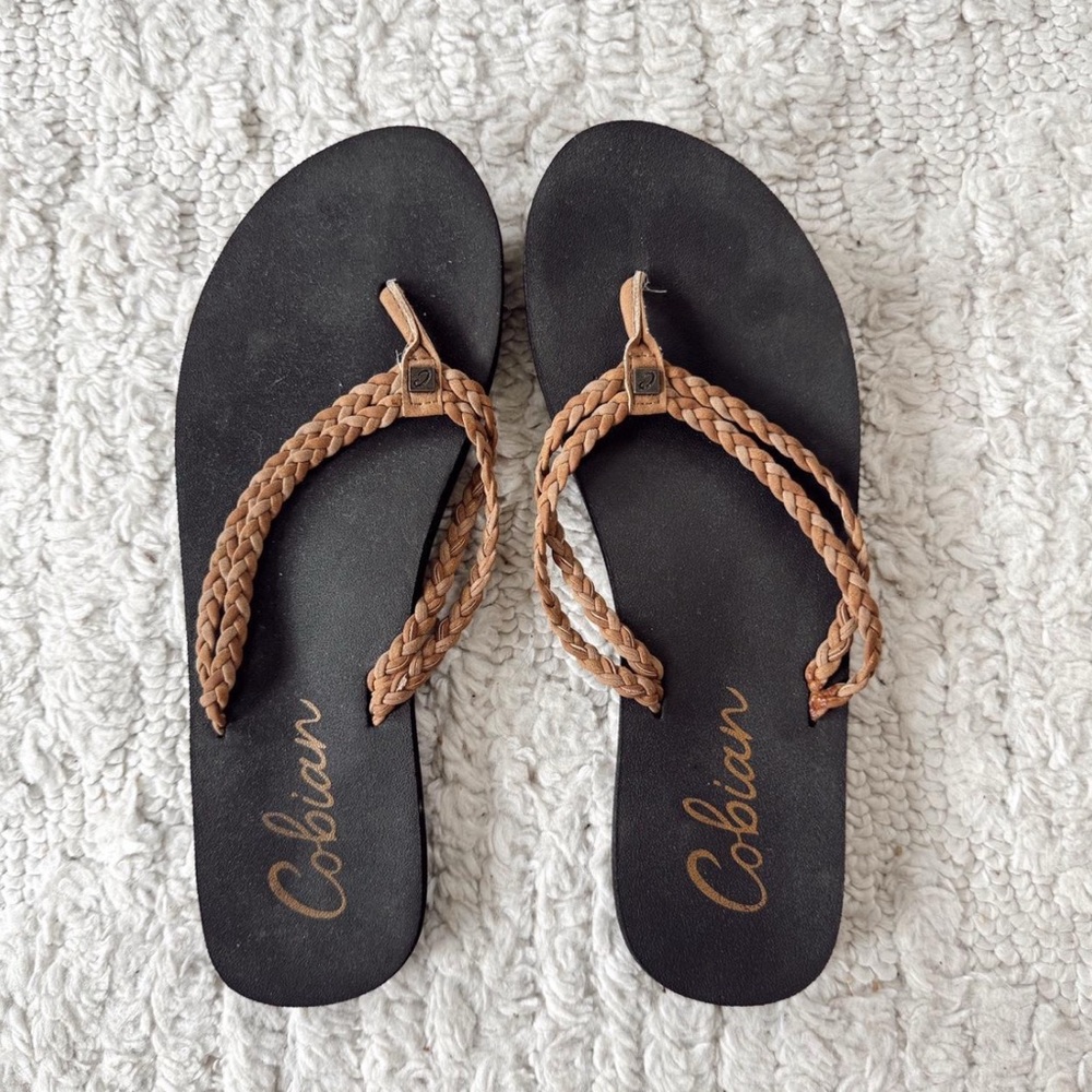 Cobian Women's Black and Tan Sandals